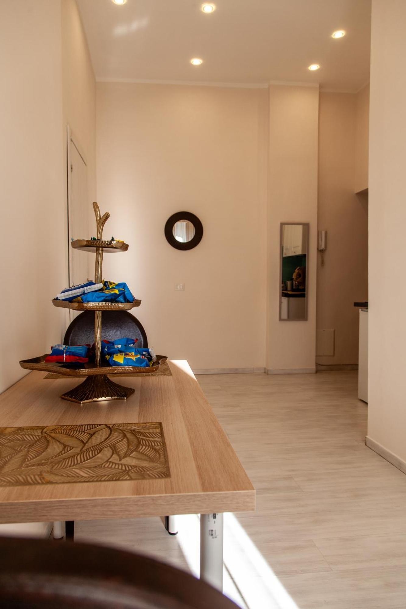Airport Luxury Rooms Napoli Exterior foto