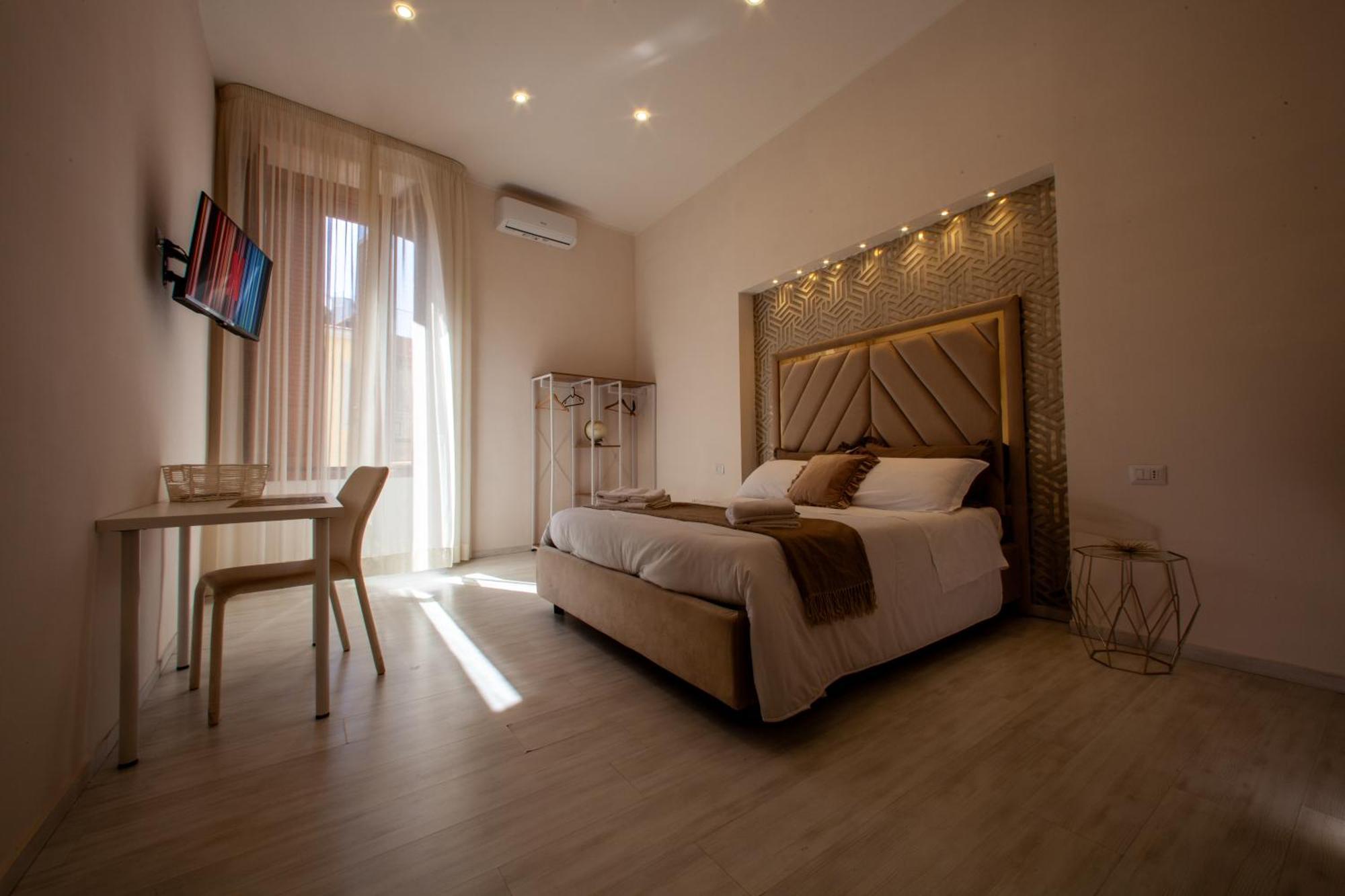 Airport Luxury Rooms Napoli Exterior foto