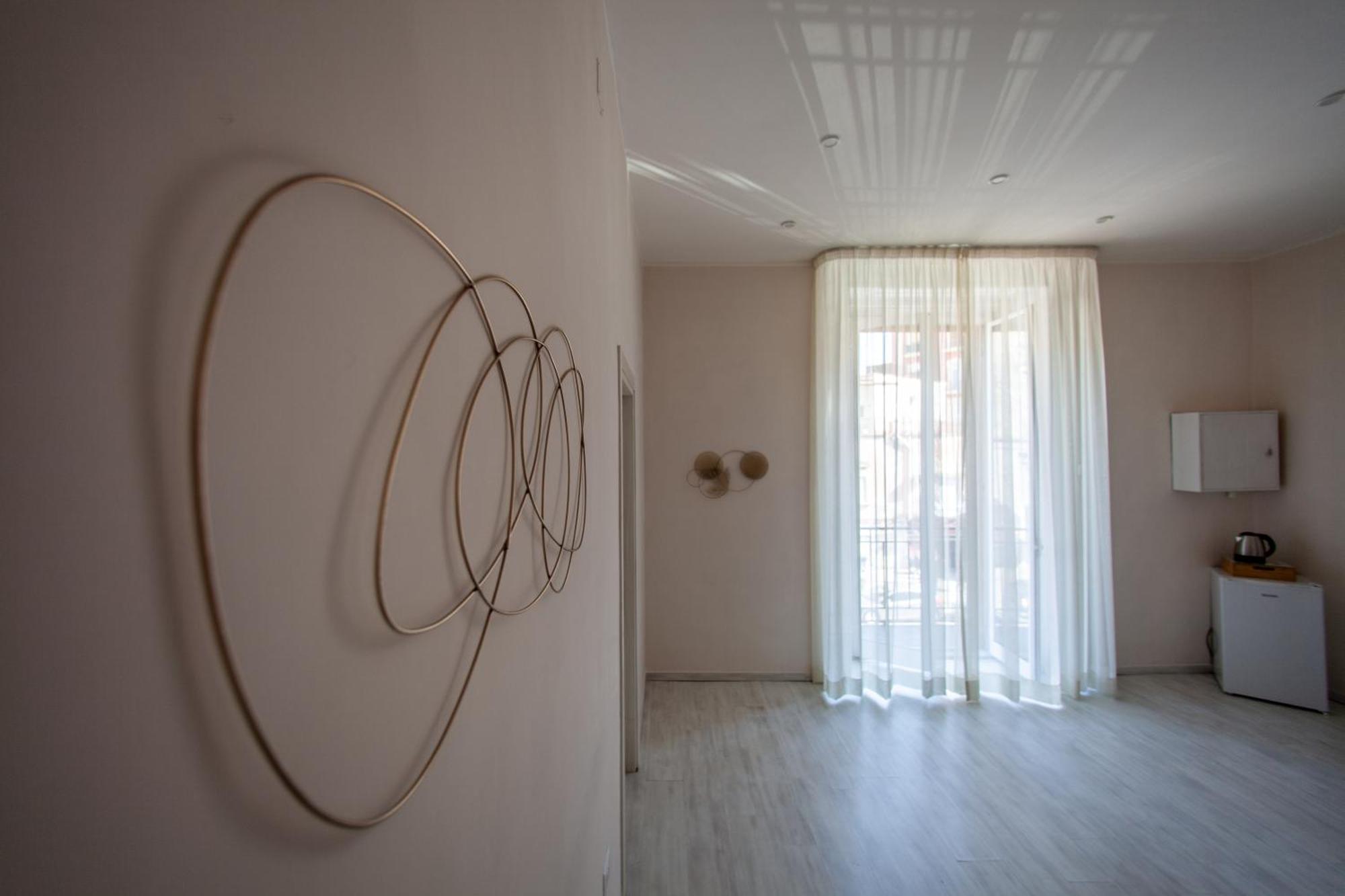 Airport Luxury Rooms Napoli Exterior foto