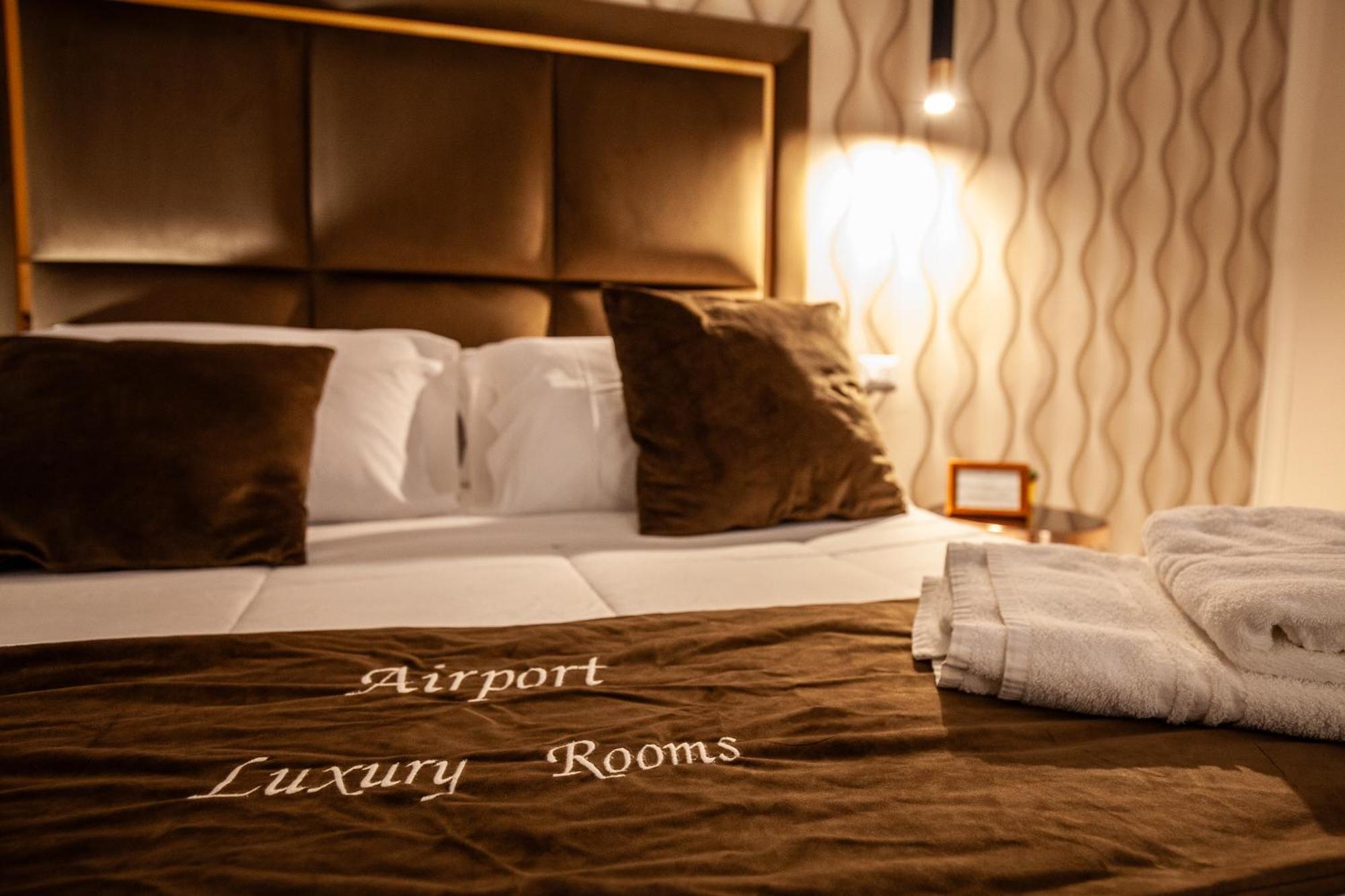 Airport Luxury Rooms Napoli Exterior foto